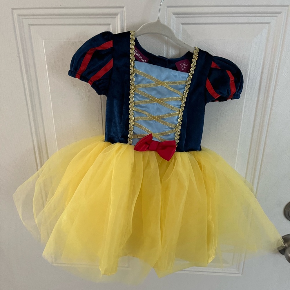 Snow White Costume